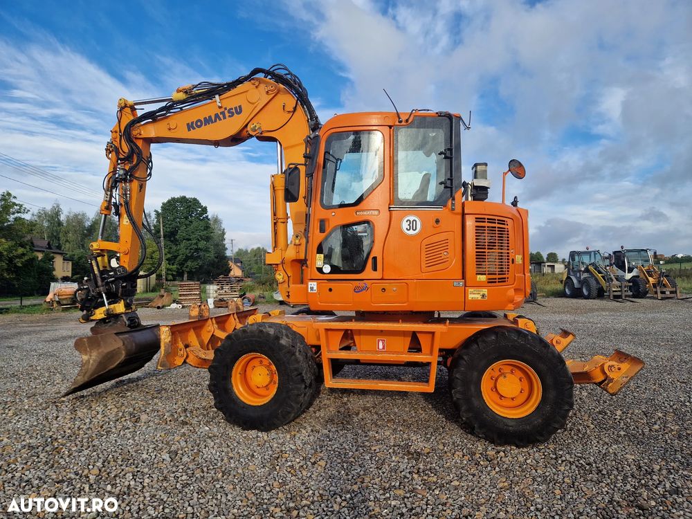 Komatsu PW118 - 11