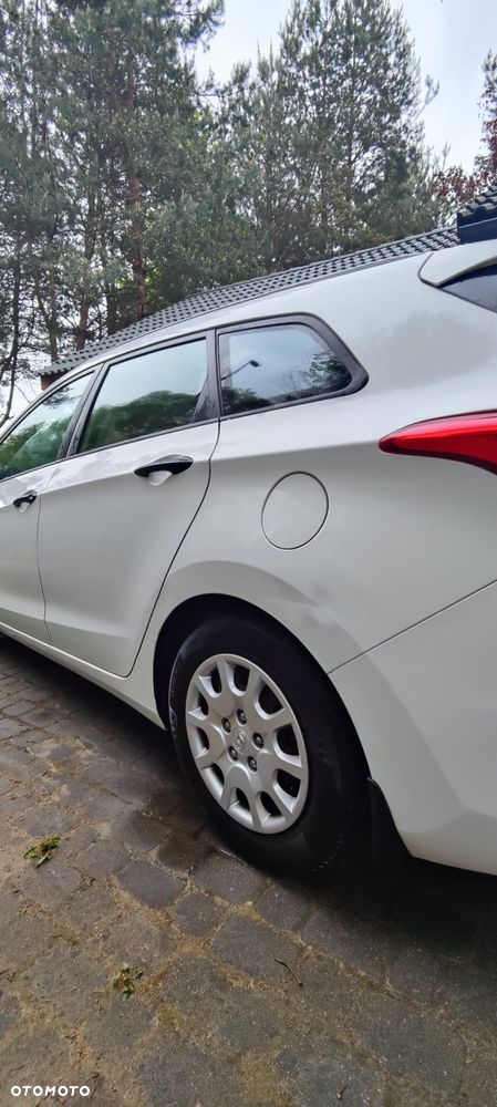Hyundai i30 1.6 Classic - 12