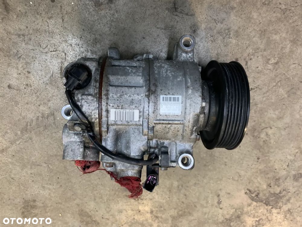 sprężarka klimatyzacji 4F0260805AJ A6 C6 FL Lift 2.7 TDI - 1