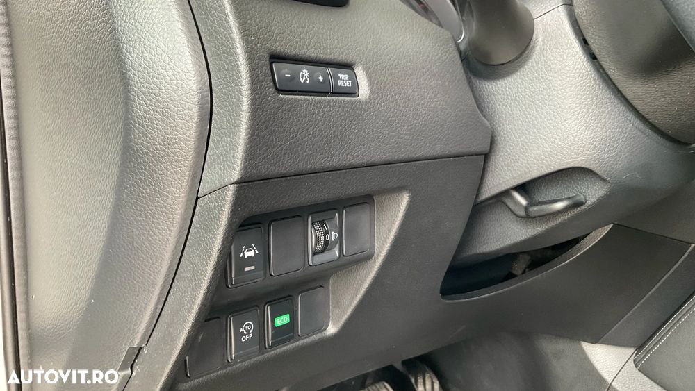 Nissan Qashqai - 35