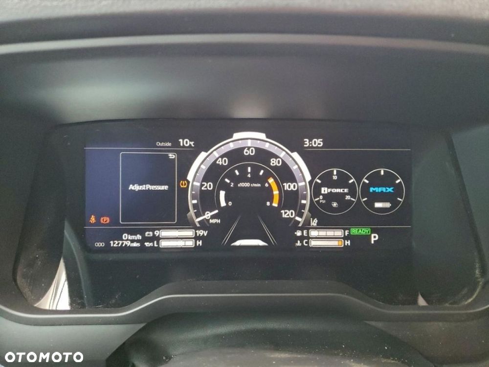 Toyota Tundra - 10