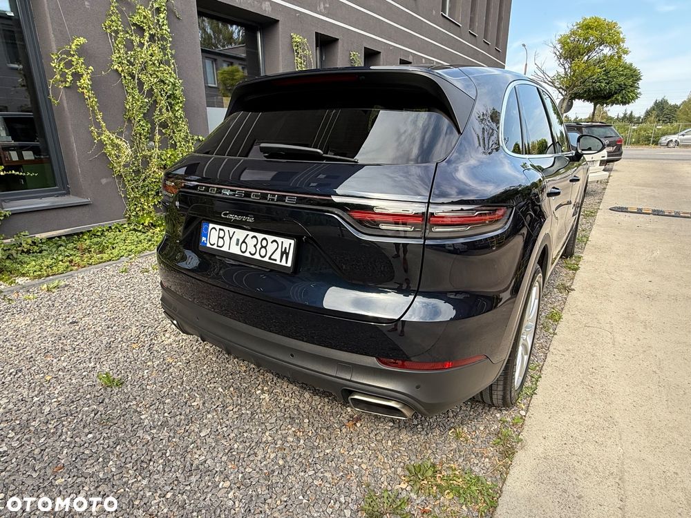 Porsche Cayenne Platinum Edition - 12