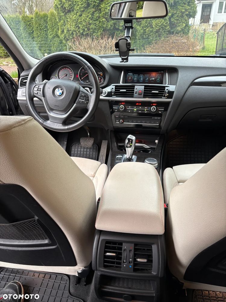 BMW X4 xDrive20d xLine - 9