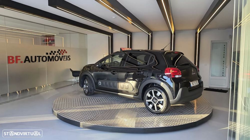 Citroën C3 1.2 PureTech Shine - 3