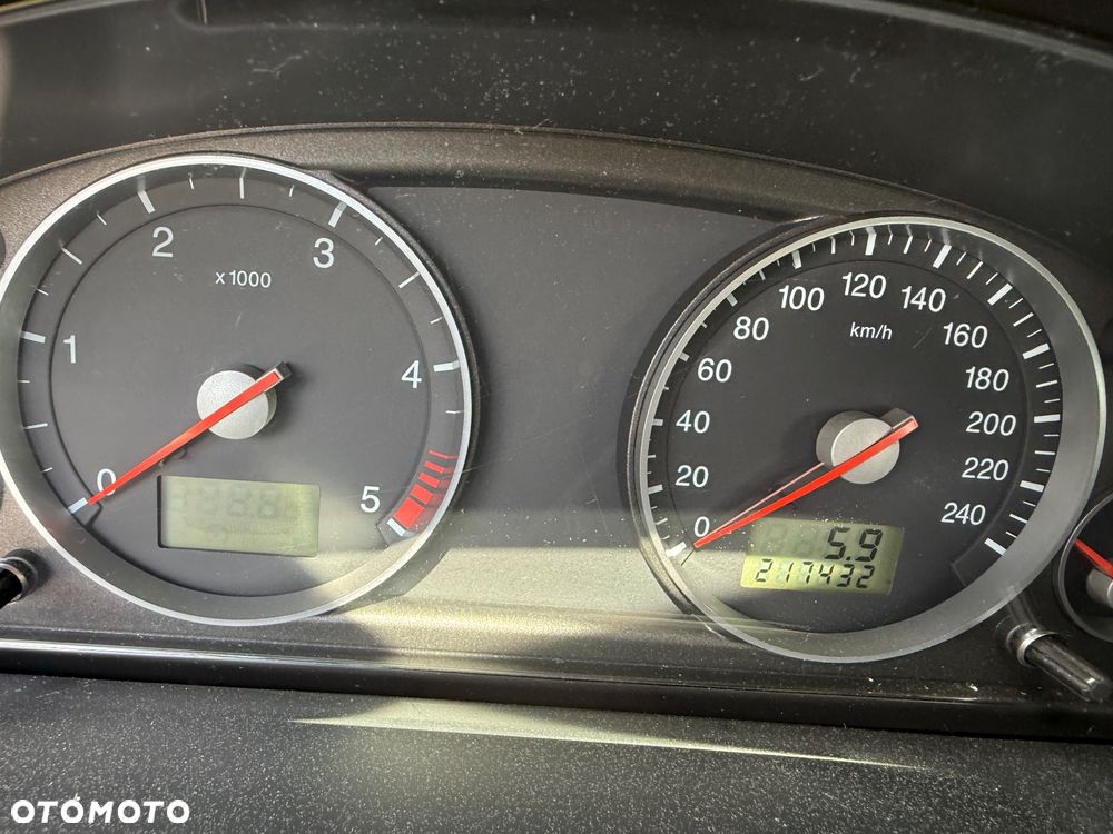 Ford Mondeo - 10
