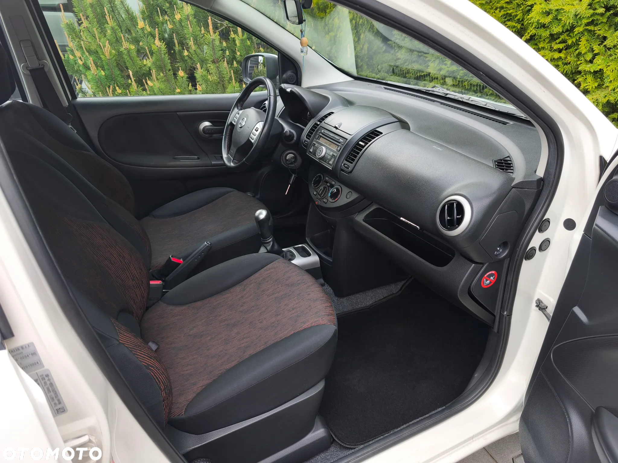 Nissan Note - 11