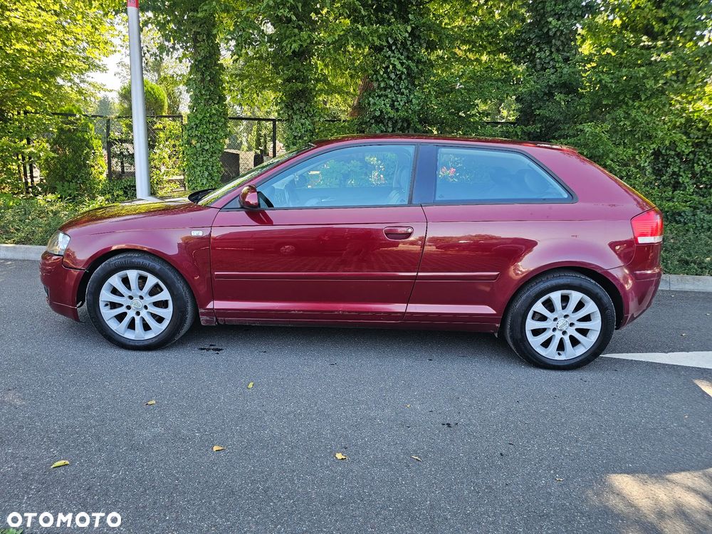 Audi A3 3-drzwiowe 2.0 TDI DPF Ambition - 2