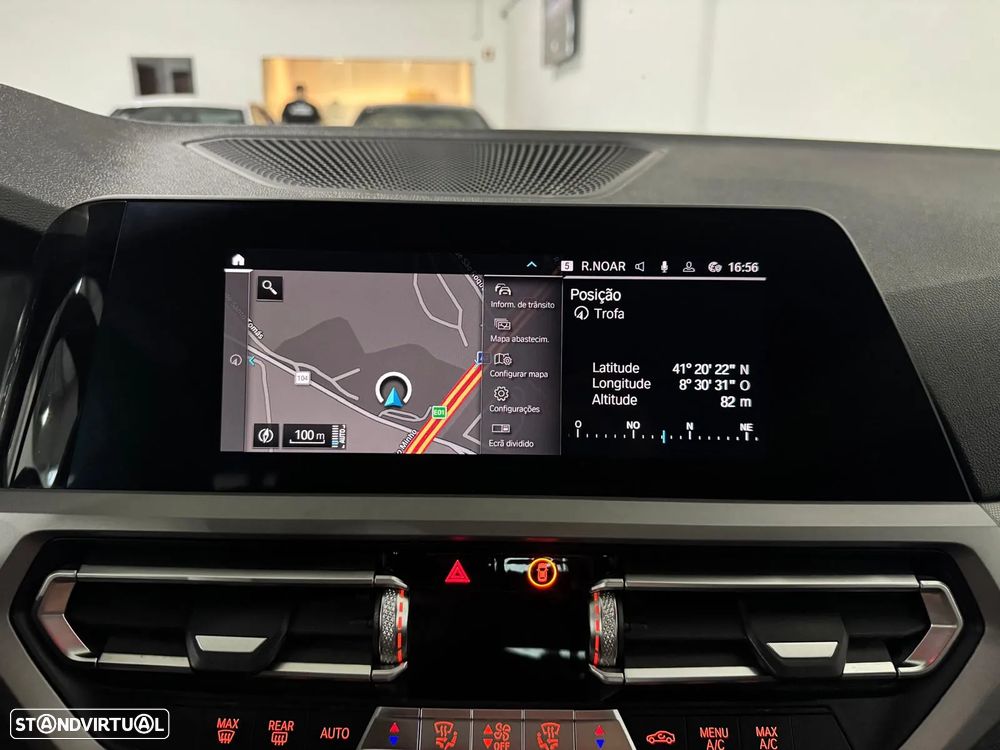 BMW 330 e Touring Pack M Auto - 24