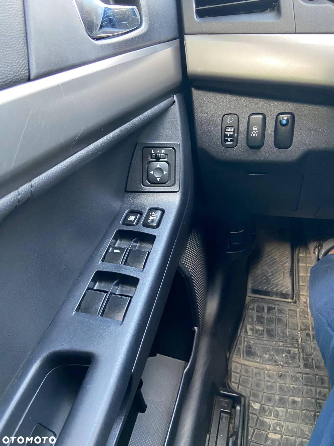 Mitsubishi Lancer 1.6 Invite - 8
