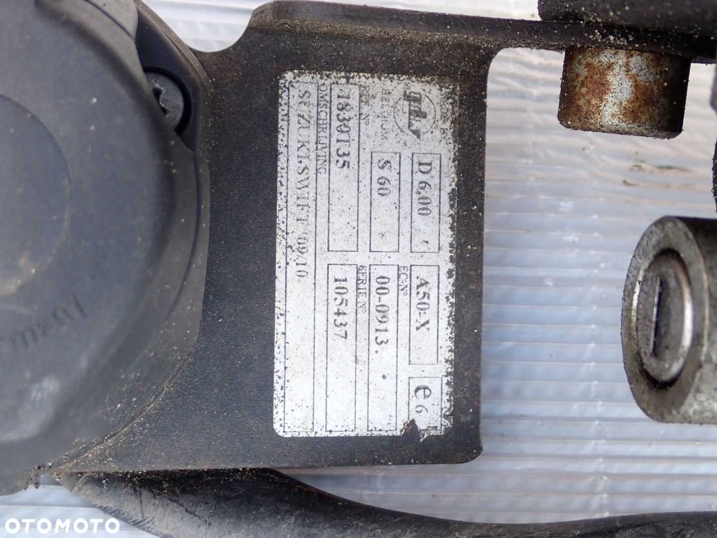 SUZUKI SWIFT MK7 10-16 HAK HOLOWNICZY - 4