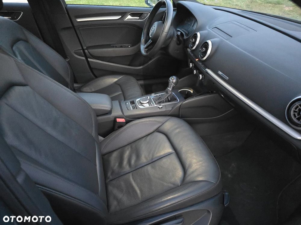 Audi A3 Limousine 40 TFSI quattro S tronic sport - 21