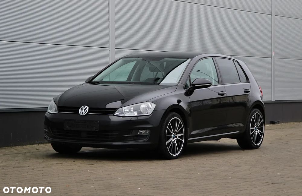 Volkswagen Golf - 4