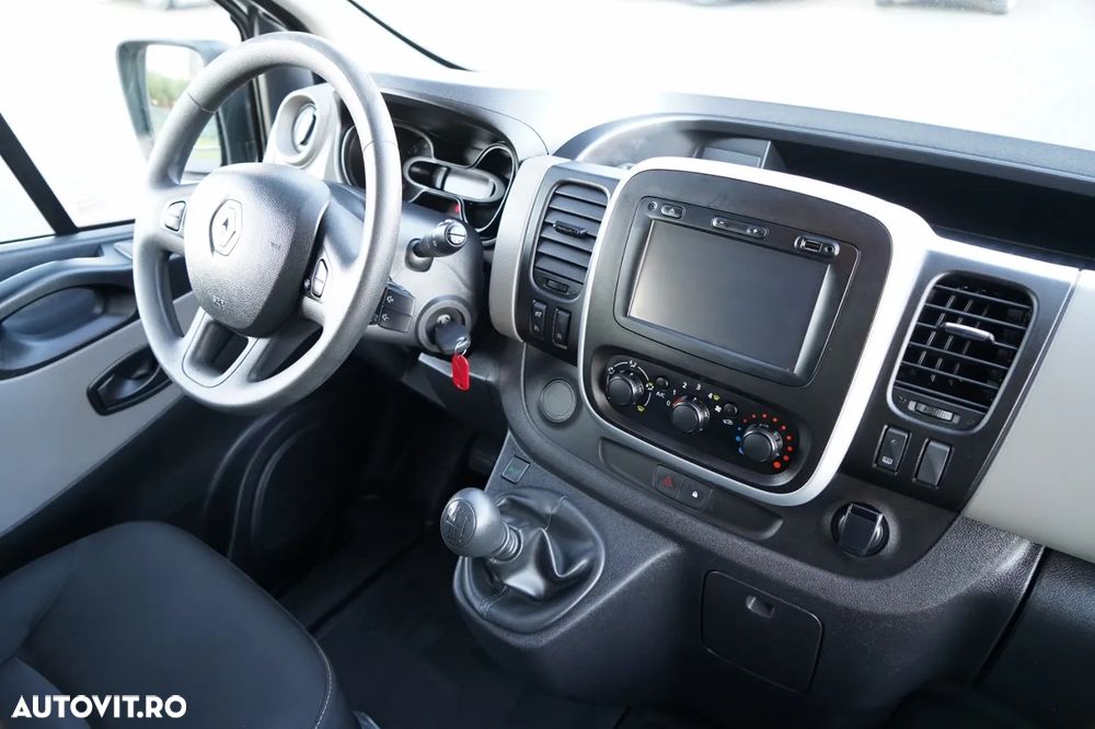 Renault TRAFIC 125 DCI / AUTOBUS / 9 LOCURI / 2017 / DEALER POLONESE - 25