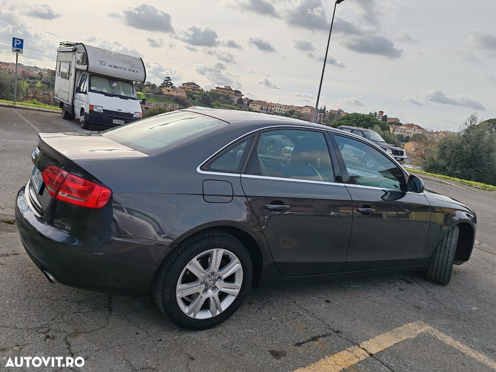 Audi A4 2.7 TDI B8 Multitronic - 2