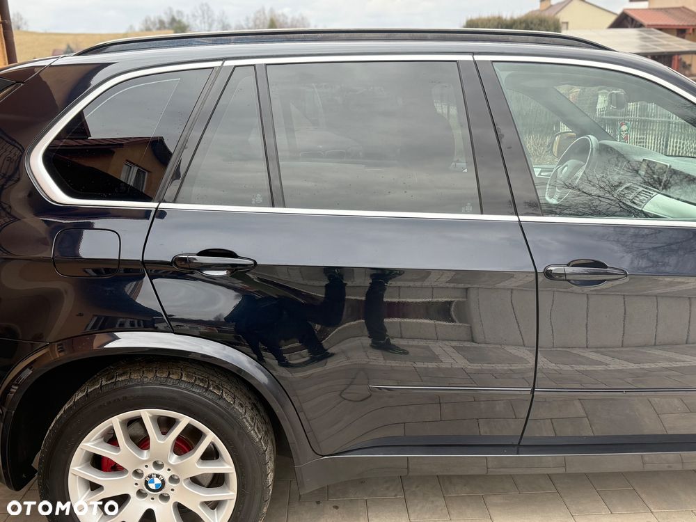 BMW X5 3.0sd - 33