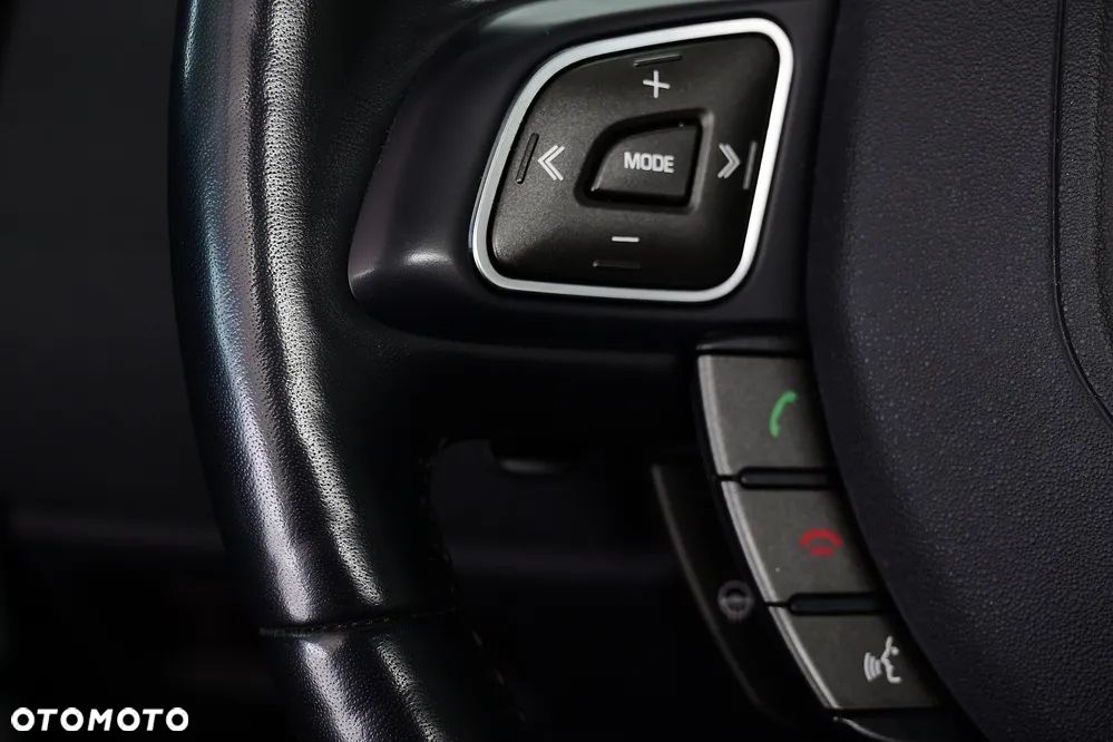 Land Rover Range Rover Evoque 2.0TD4 SE Dynamic - 28