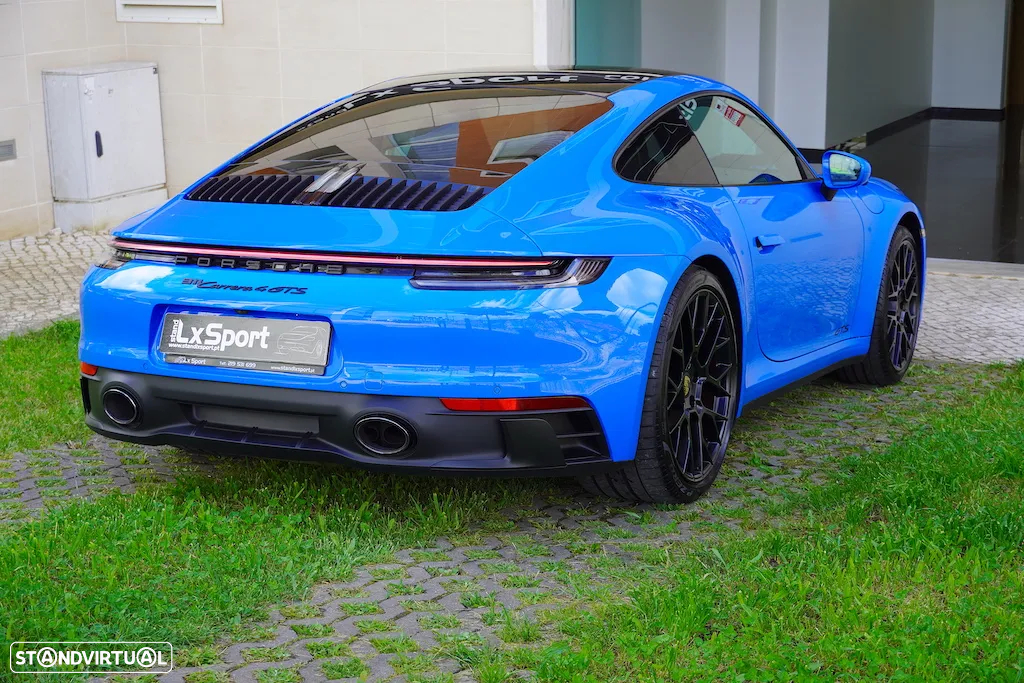 Porsche 911 (992) Carrera 4 GTS PDK - 12