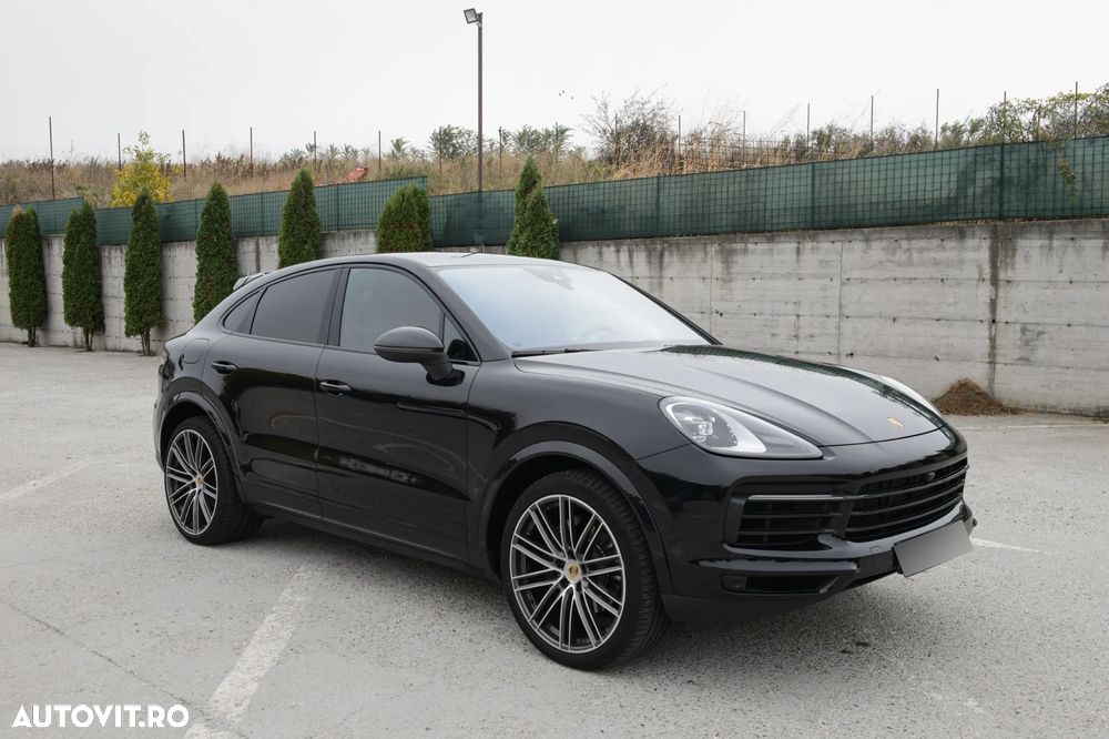 Porsche Cayenne Coupe - 8