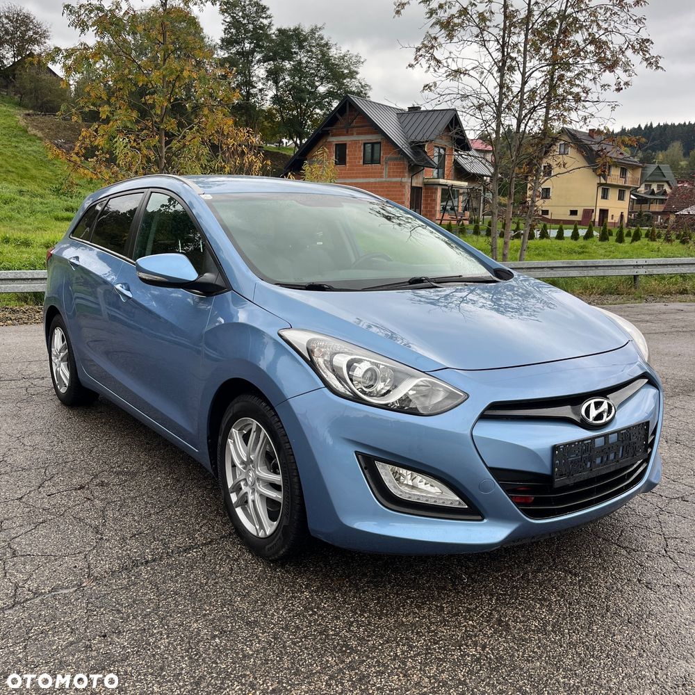 Hyundai i30 1.4 Premium - 1