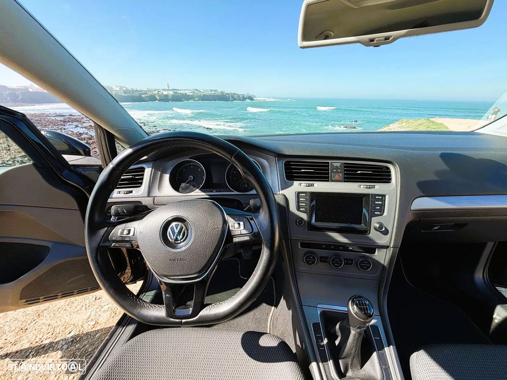 VW Golf 1.6 TDi BlueMotion Confortline - 10