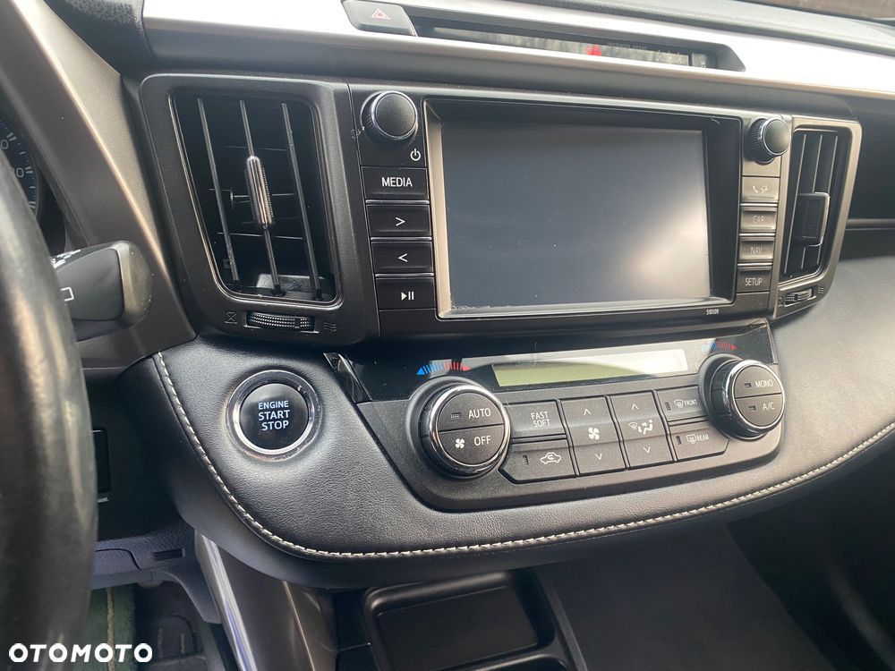 Toyota RAV4 - 20