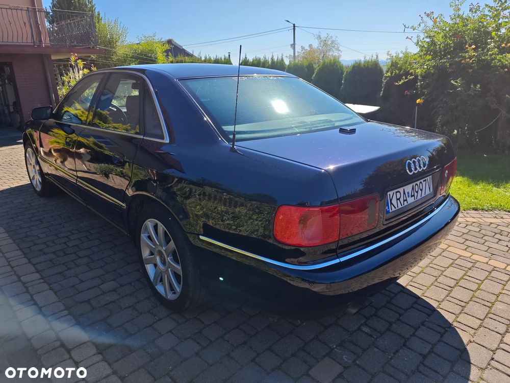 Audi A8 - 5