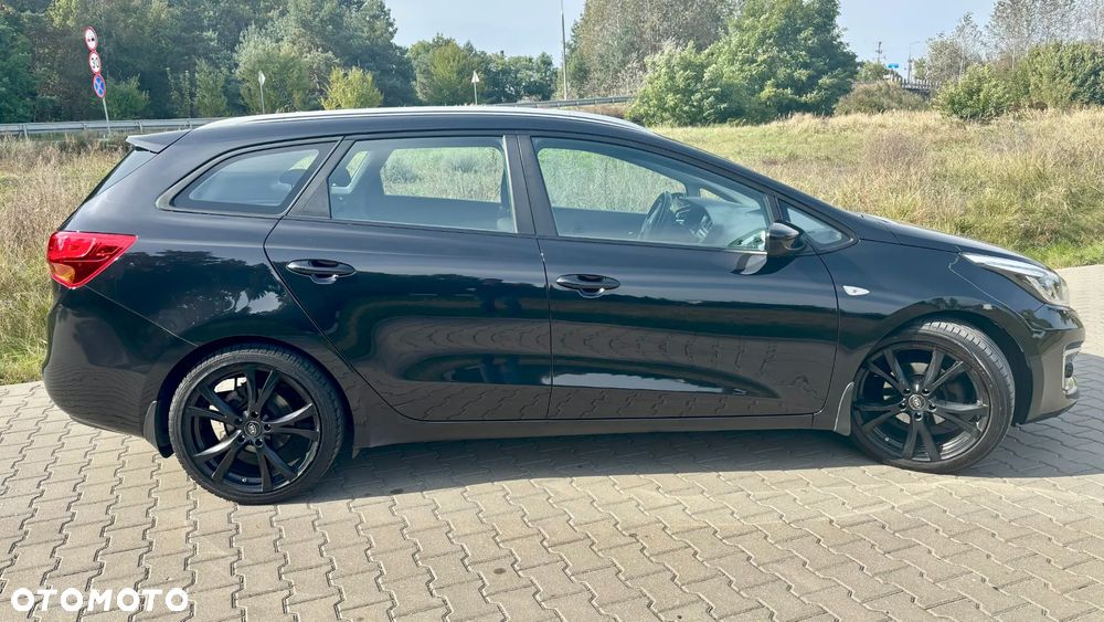 Kia Ceed Cee'd 1.6 CRDi M - 6