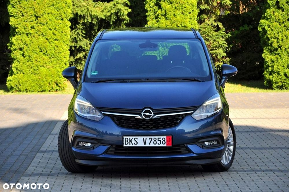 Opel Zafira - 2