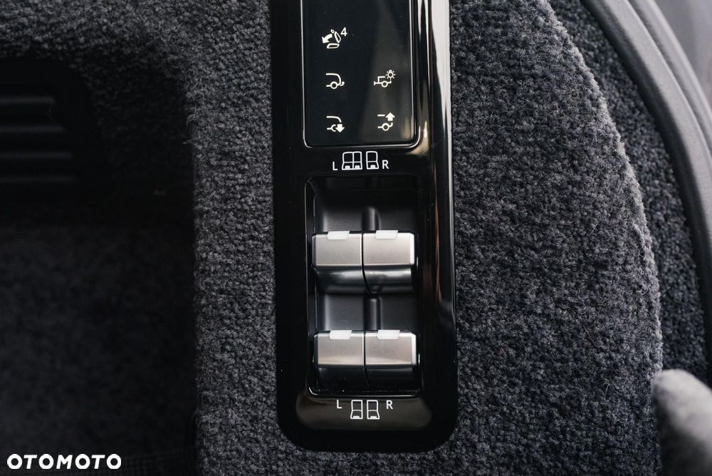 Land Rover Range Rover 3.0 D350 mHEV LWB Autobiography 7os - 38