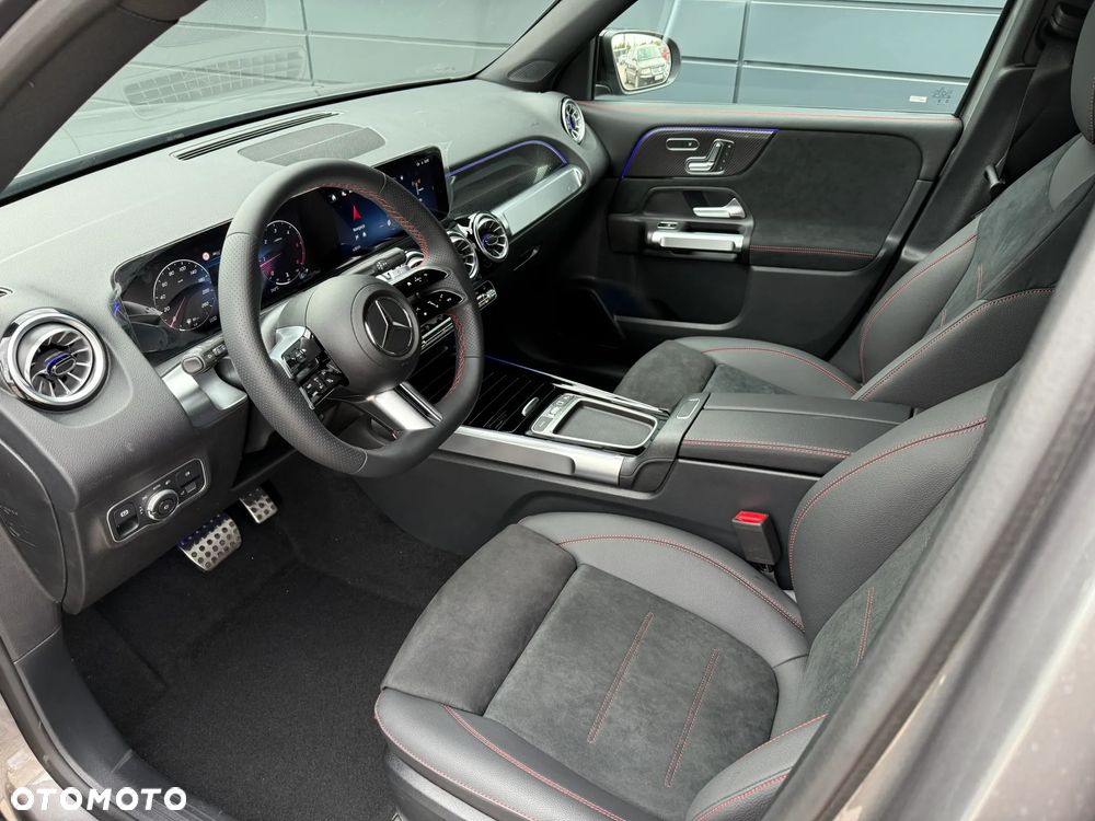 Mercedes-Benz GLB 220 d 4-Matic AMG Line 8G-DCT - 11