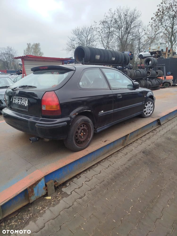 Honda Civic 6 na części. - 8