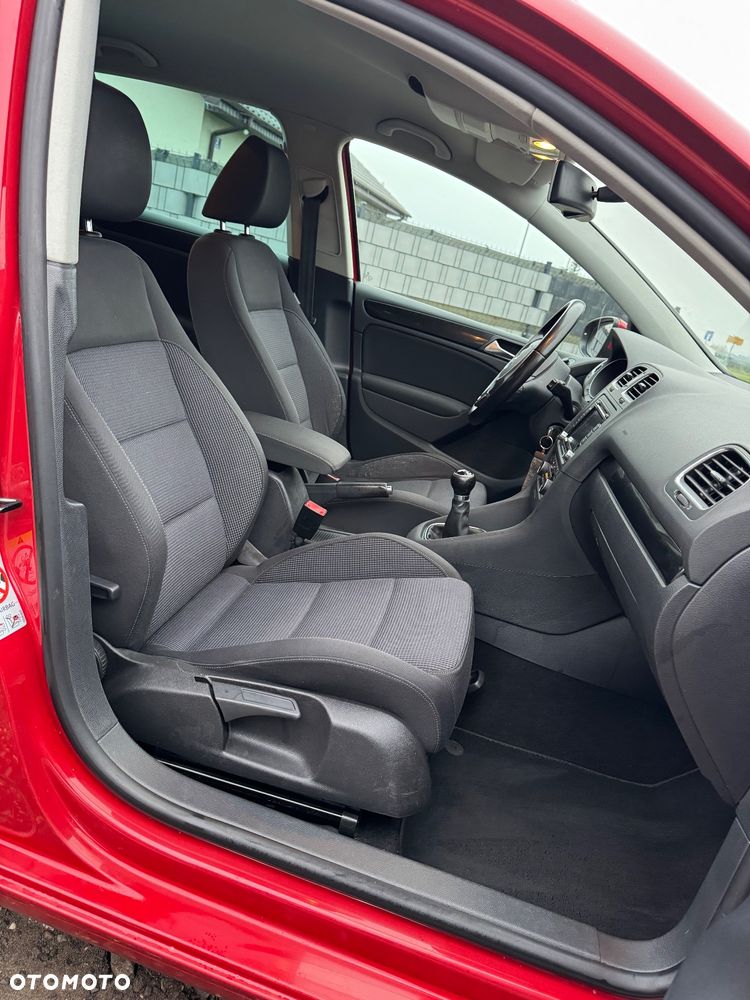 Volkswagen Golf 1.6 TDI Sound - 17