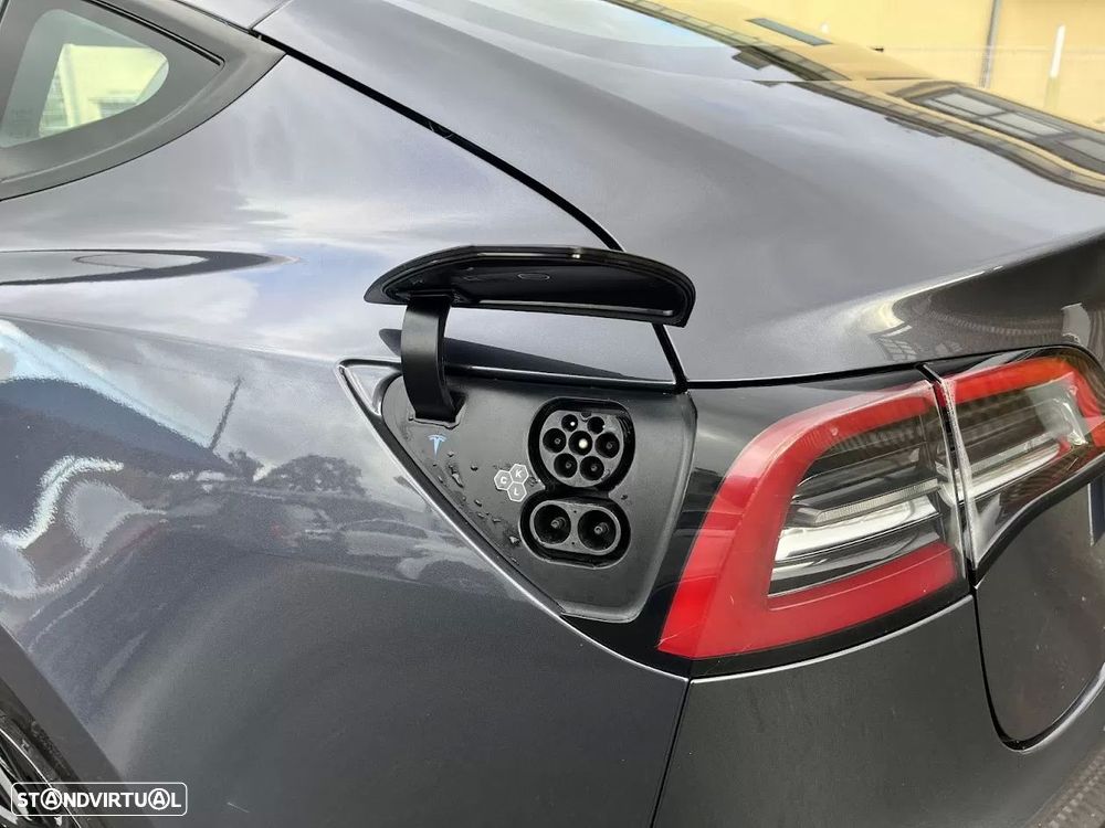 Tesla Model 3 Long Range Tração Traseira - 49