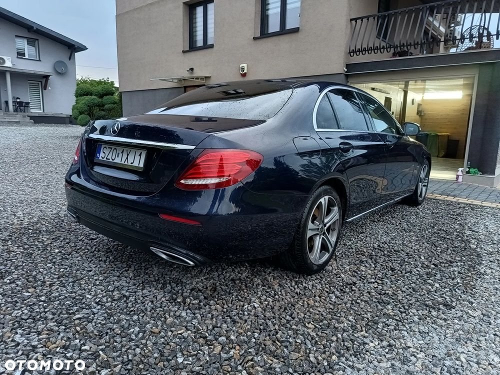 Mercedes-Benz Klasa E - 8