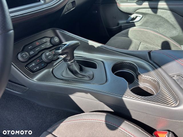 Dodge Challenger Automatik 392 Hemi Scat Pack Shaker - 18