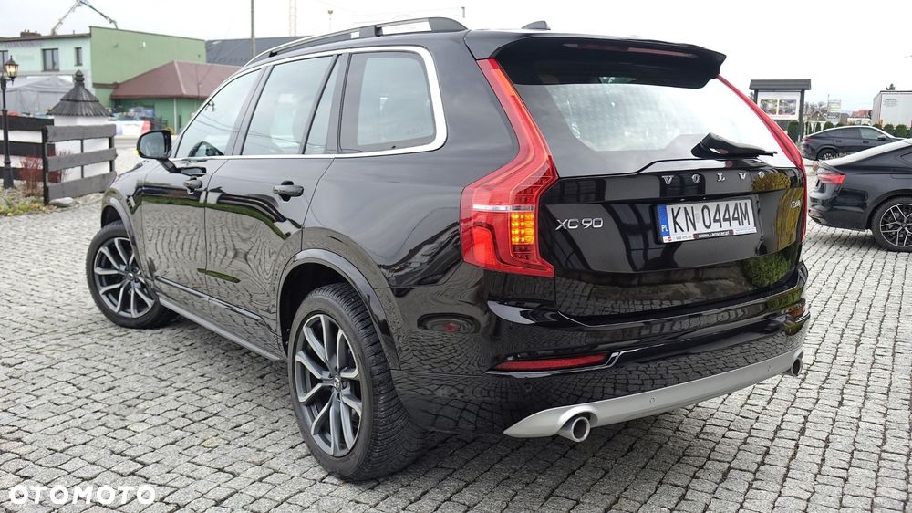 Volvo XC 90 - 4