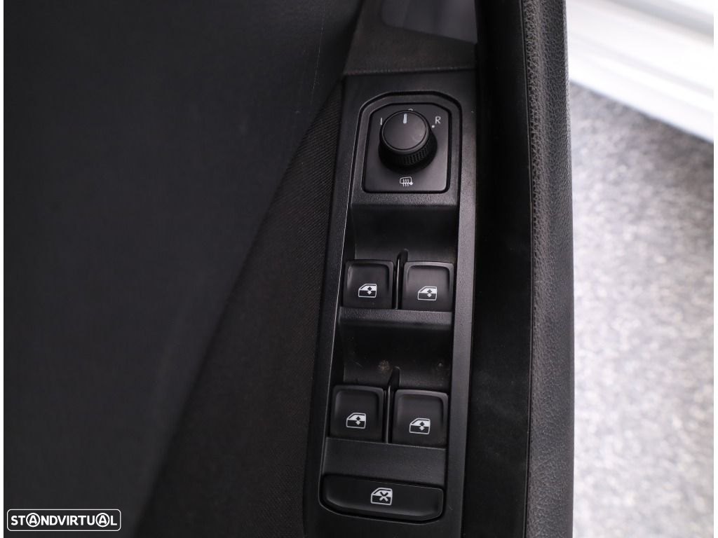 Skoda Kamiq 1.0 TSI DSG - 35