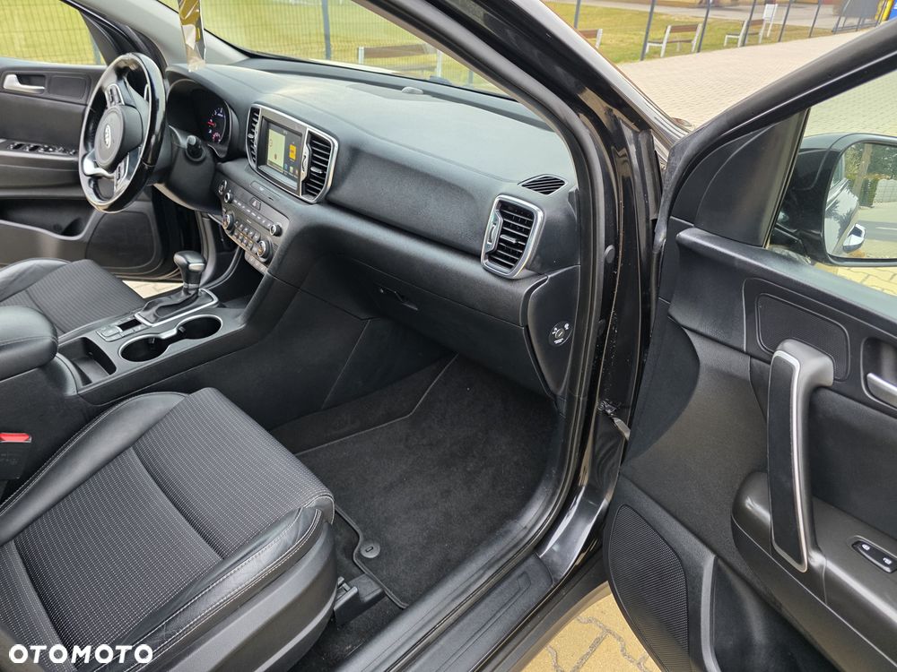 Kia Sportage 1.7 CRDI 2WD ISG Spirit - 23