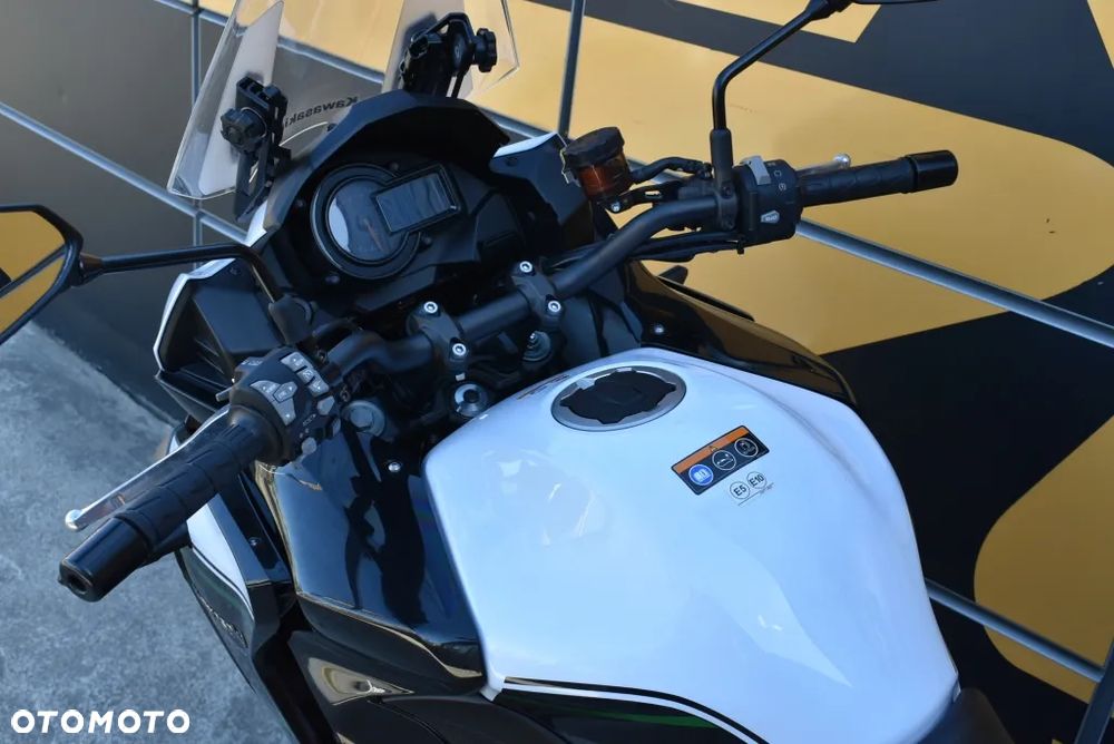 Kawasaki Versys 1000 - 12
