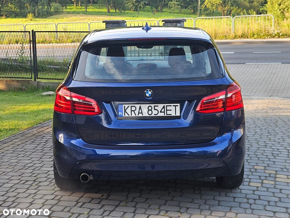 BMW Seria 2 216i - 6
