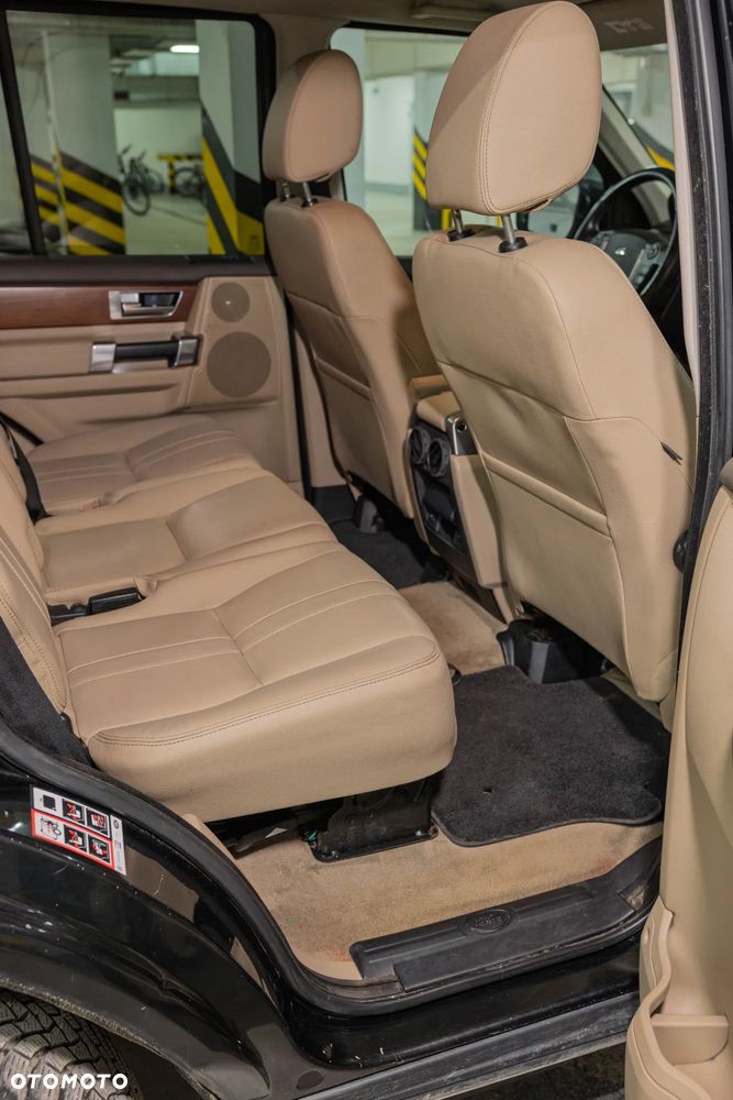 Land Rover Discovery 3.0 SD V6 HSE - 12