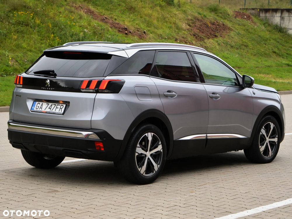 Peugeot 3008 2019 photo 2