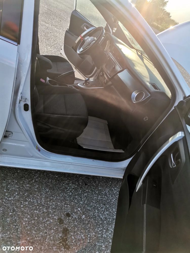 Toyota Auris - 31