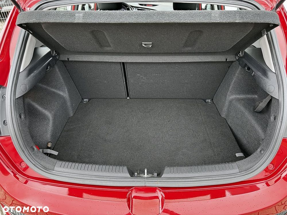 Kia Ceed 1.6 GDI L - 19