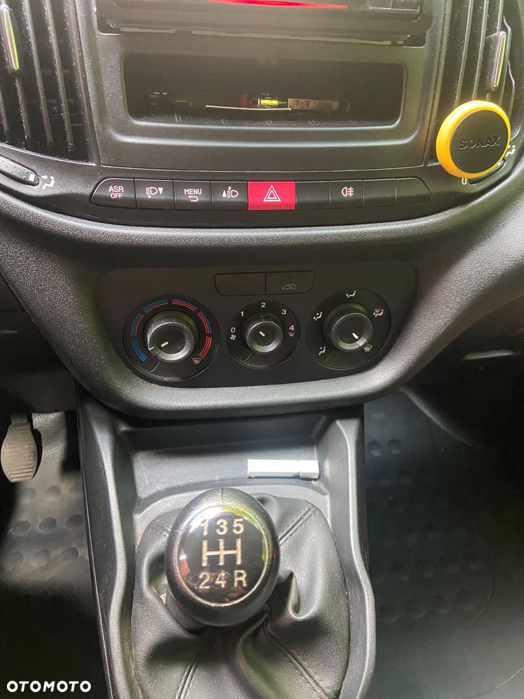 Fiat Doblo Active - 11