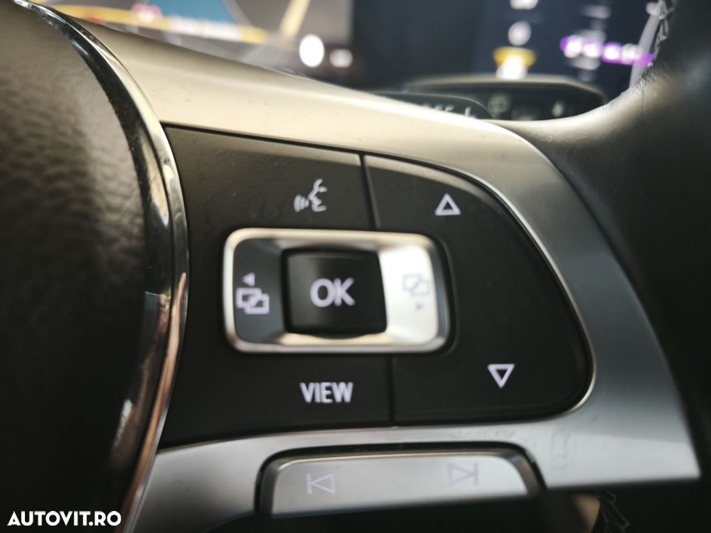 Volkswagen Touareg V6 TDI R-Style - 15