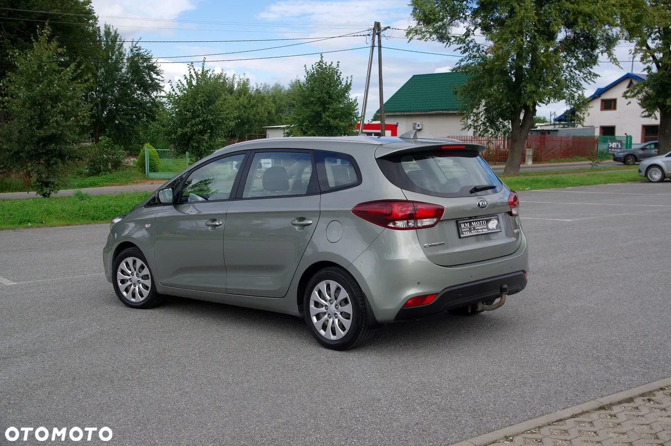 Kia Carens 1.7 CRDi XL 7os - 4
