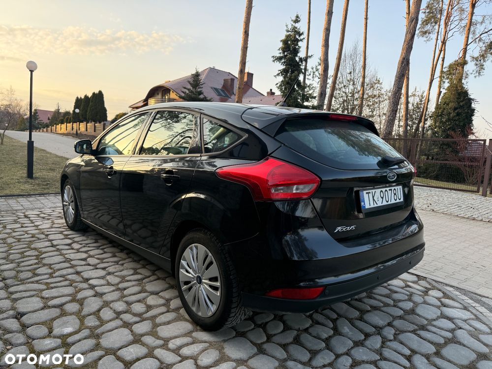 Ford Focus 1.5 TDCi SYNC Edition - 12