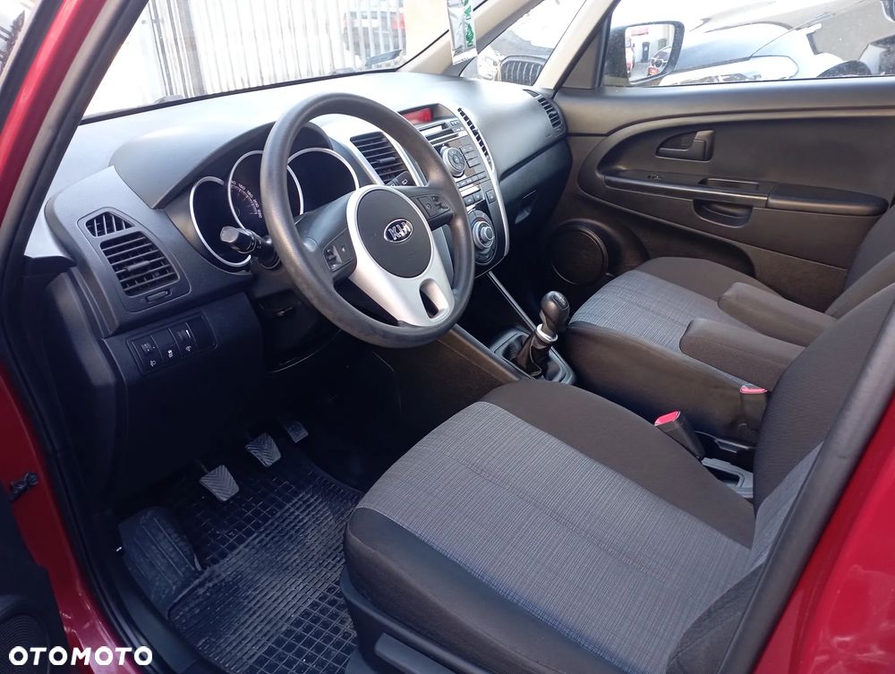 Kia Venga 1.4 M - 7
