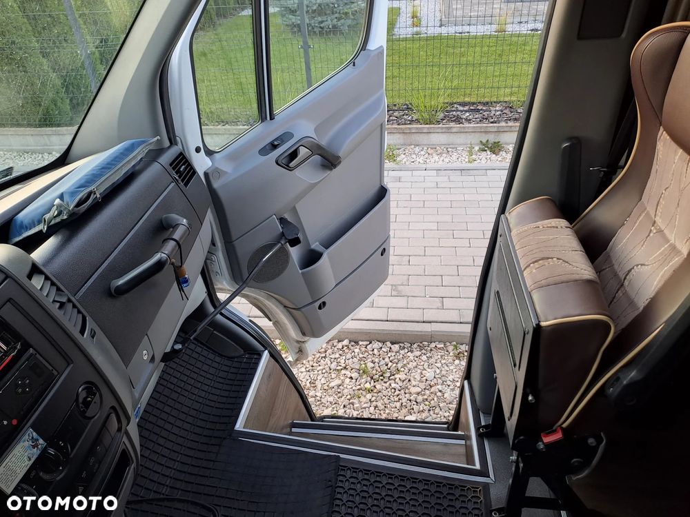 Mercedes-Benz Sprinter 519 3.0 V6 CDI MERCUS - 11